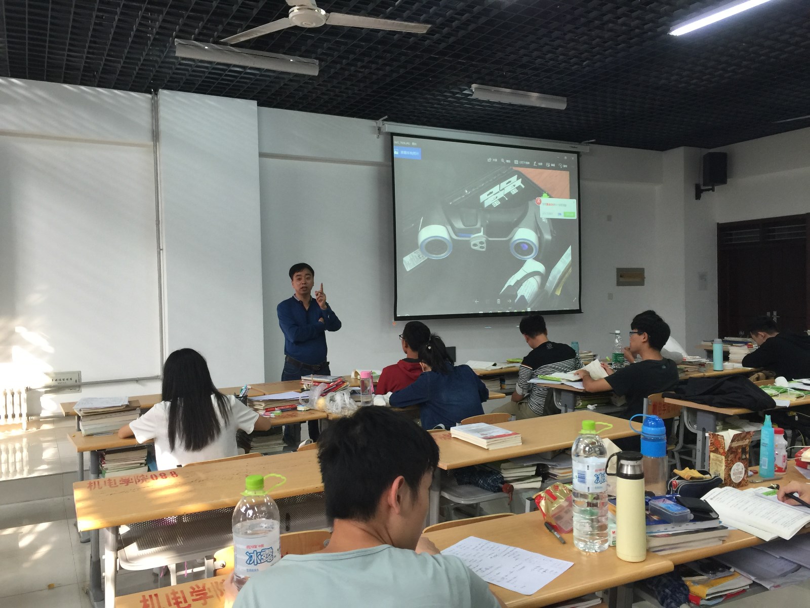 德州学院2.jpg 雷火竞技平台
